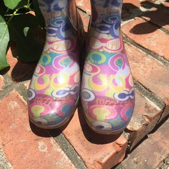 Coach Pixy Poppy “POP C” Rainboots Q497 Size 6 - Picture 3 of 13
